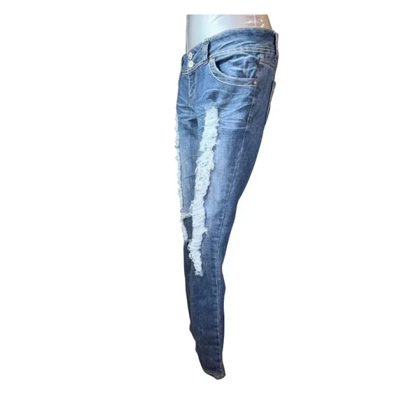 Almost Famous Jeans Women 9 Mid Rise Distressed Stretch Always Fabulous (W32 L31 - Picture 2 of 16